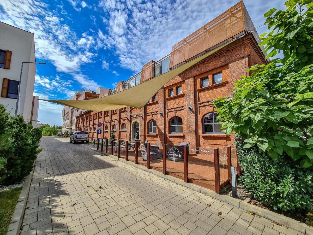 Antoninska Hotel & Apartamenty Leszno  Exterior foto