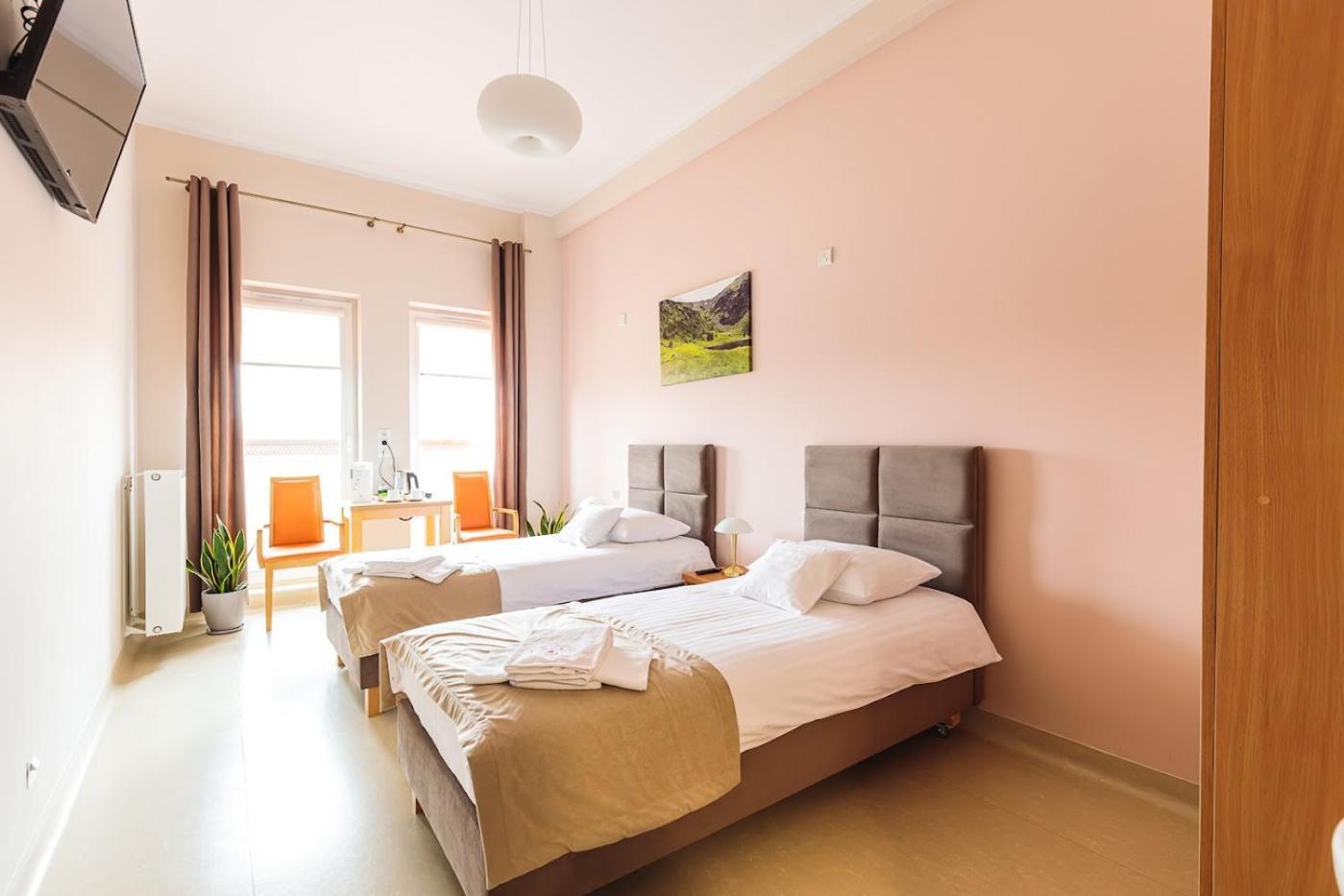 Antoninska Hotel & Apartamenty Leszno  Exterior foto